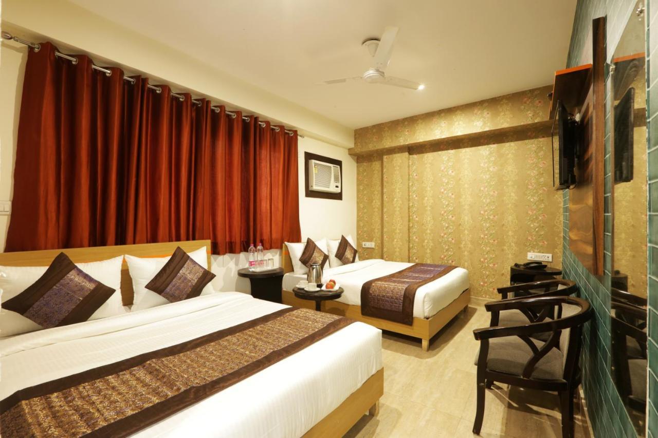 Hotel Airport Star New Delhi Exterior foto
