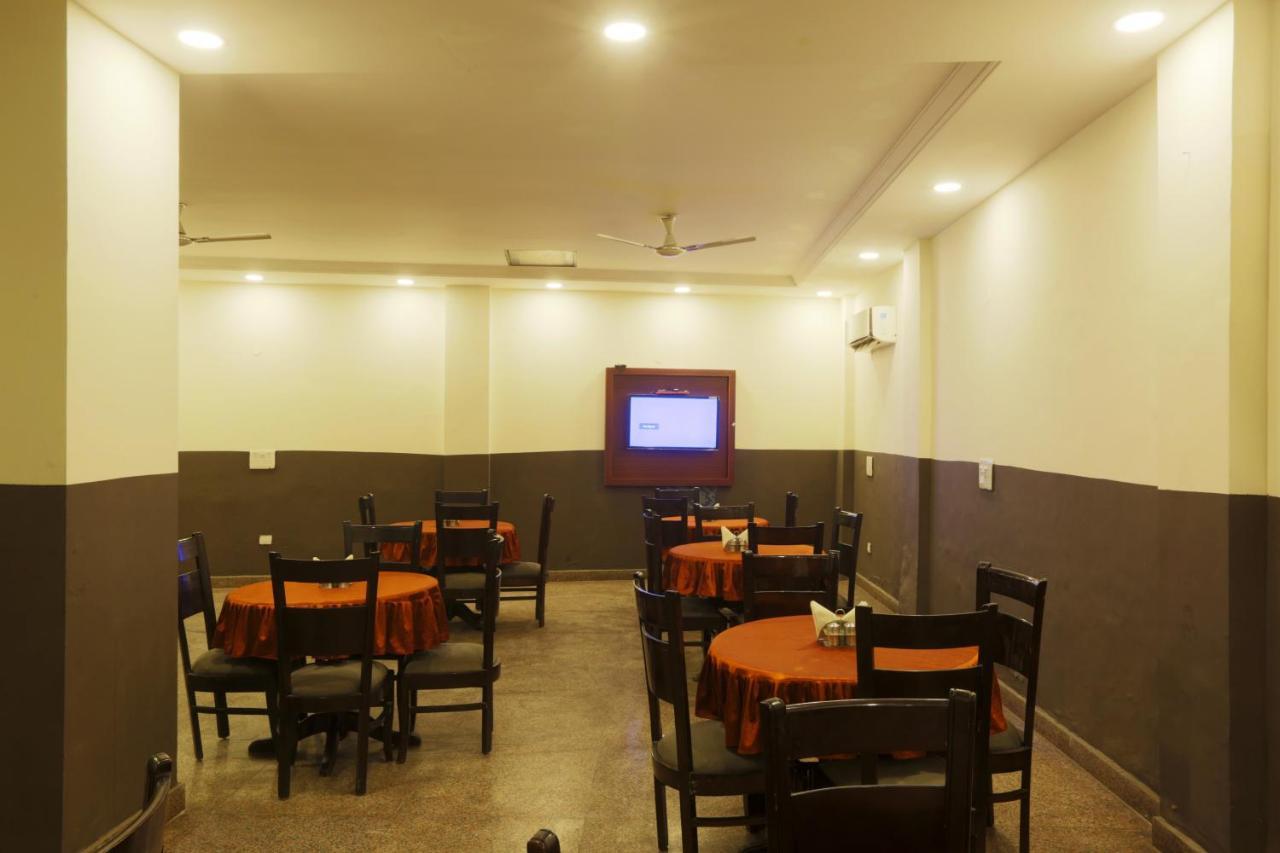 Hotel Airport Star New Delhi Exterior foto