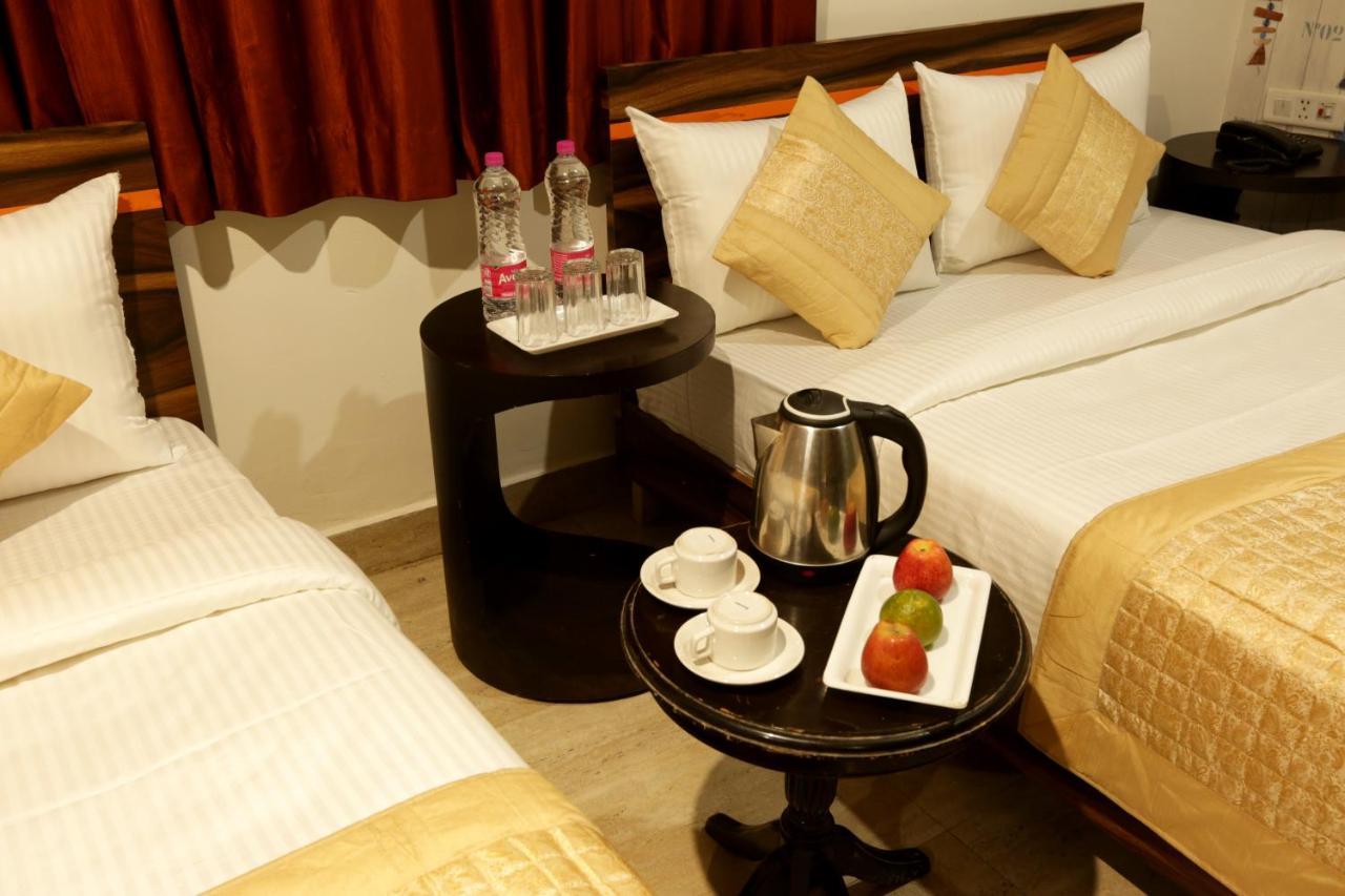 Hotel Airport Star New Delhi Exterior foto