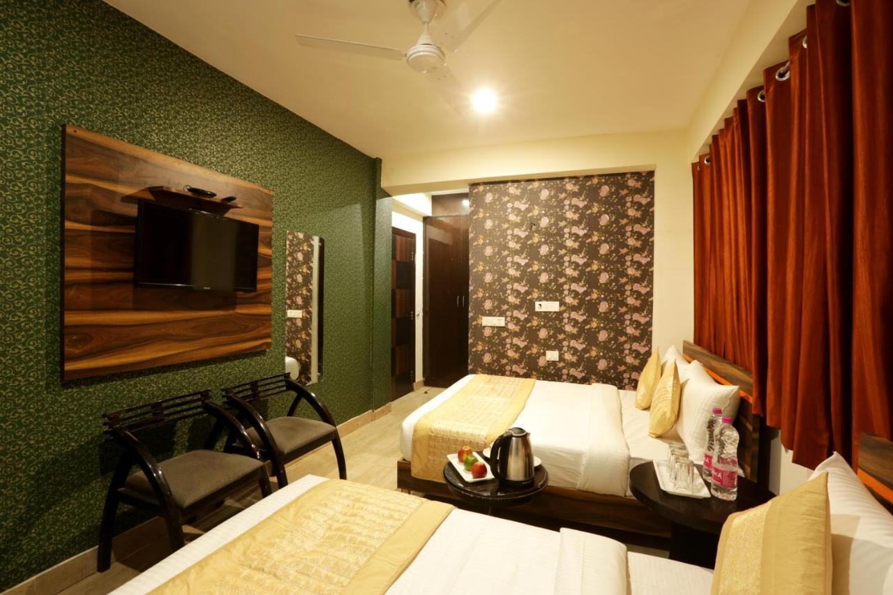 Hotel Airport Star New Delhi Exterior foto